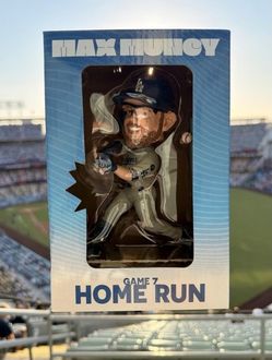 Max Muncy World Series game 7 homerun bobblehead