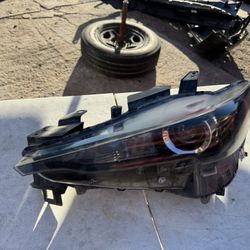 Mazda Cx5 Left Headlight Oem
