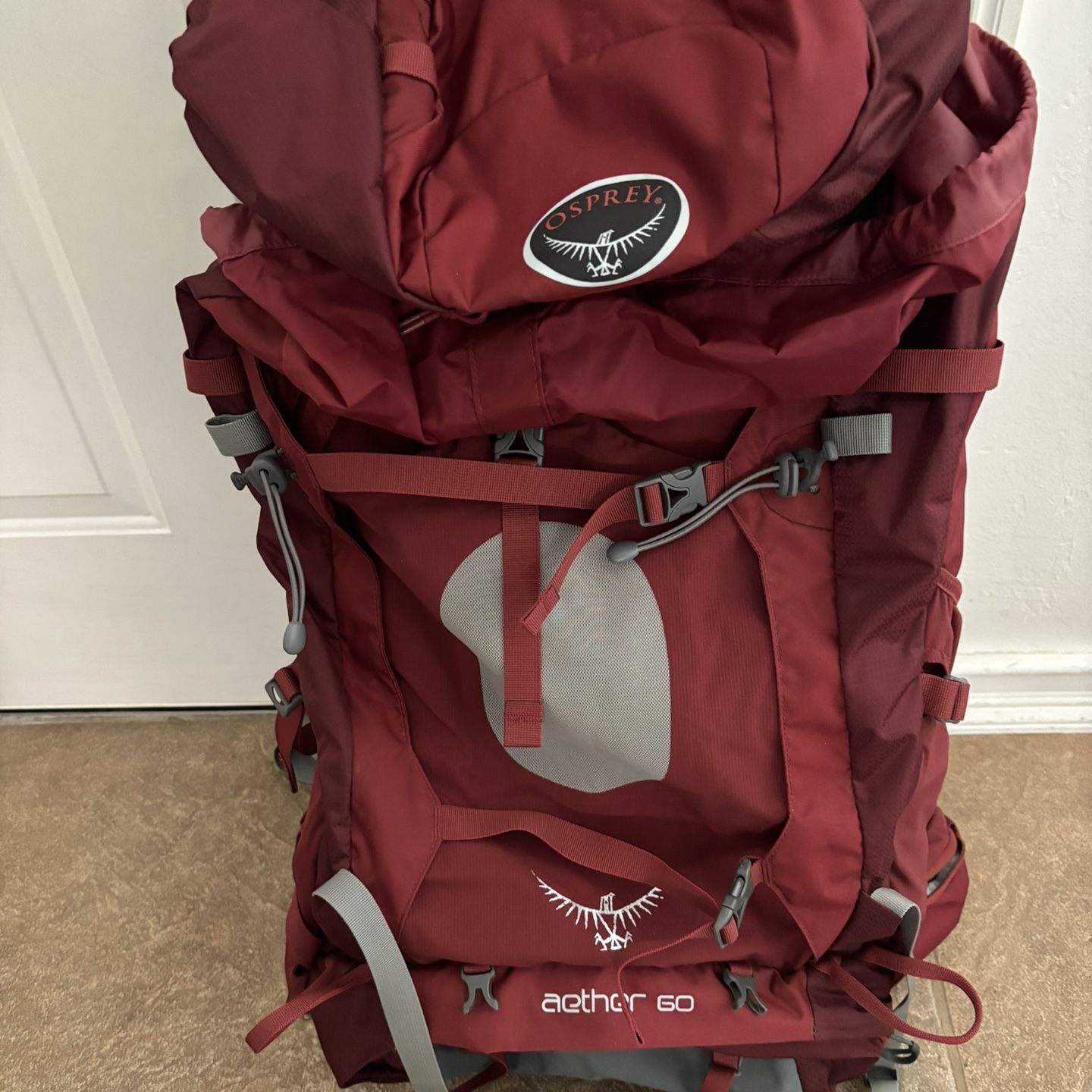 osprey bags dublin Nebula 32 Unisex Adult Backpack Fashion Womens Dublin 2.0 Backpack has 2 main compartments that are capacious enough to carry all your essentials Osprey Backpacks & Rucksacks Ireland