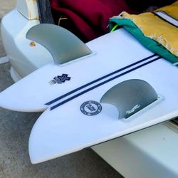 PRIVATE LABEL CNC LONGBOARD FINS/TRI/TWINS/QUADS...YOUR LOGO