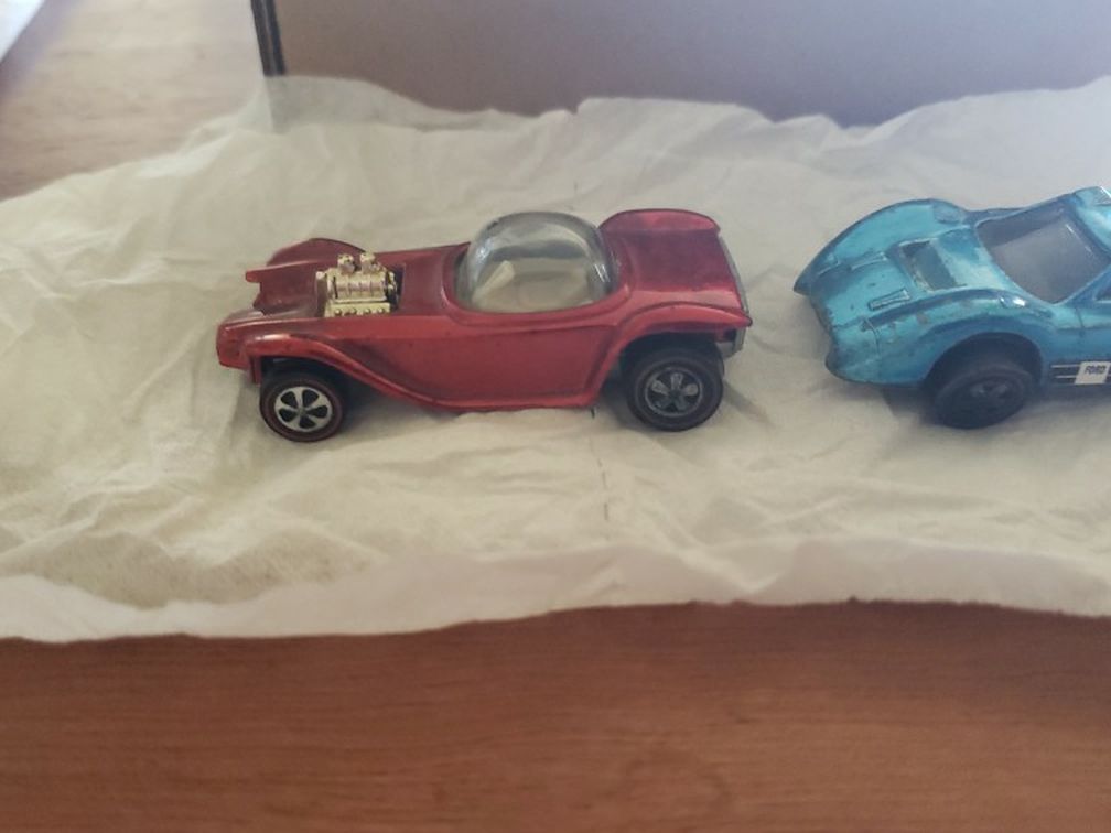 Hot Wheels Red Lines