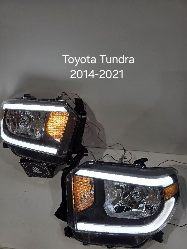 Toyota Tundra 2014-2021 Headlights
