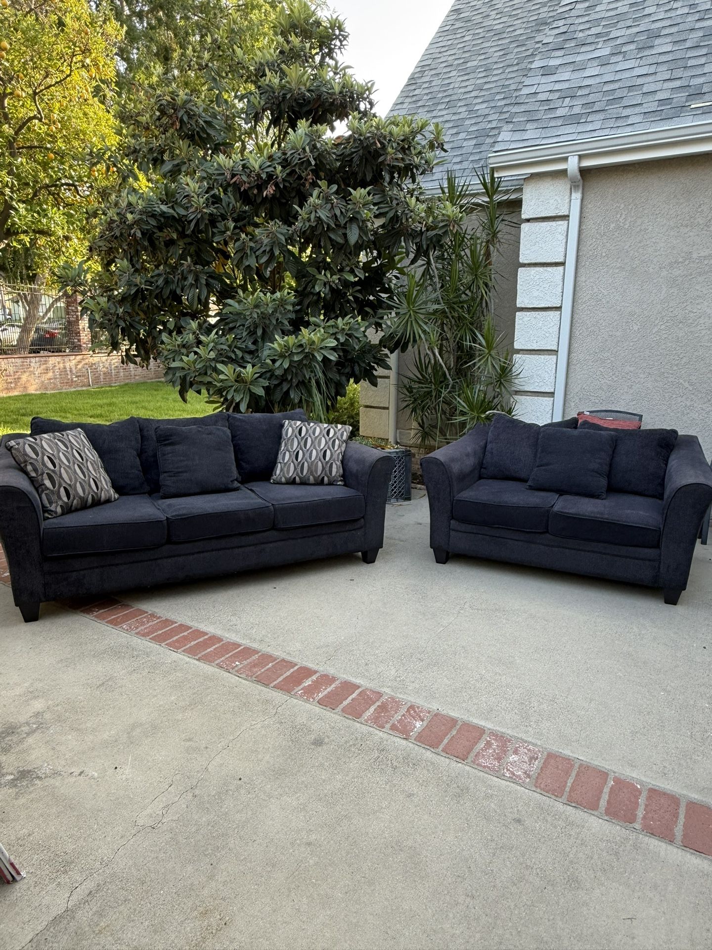 ❗️Free Delivery❗️ Black Sofas