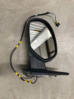 2007-2013 Chevy Silverado GMC Sierra Power Side Mirrors Pair
