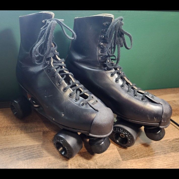 Reidell Red Wing Roller Skates w/ Sunlite Plates & Kryptos Wheels - Size 10 Men