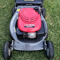 Honda HRC 215 Commercial Lawn Mower 