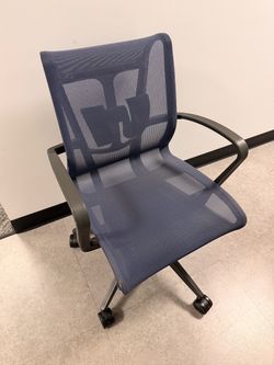 Blue Mesh Office Chair (Used)
