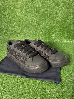 B33 Men's Shoes Size 10.5 & 11 Men's Shoes