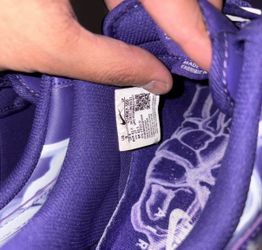 Purple skeleton Air Force One