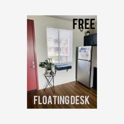 FREE Floating Desk ✨