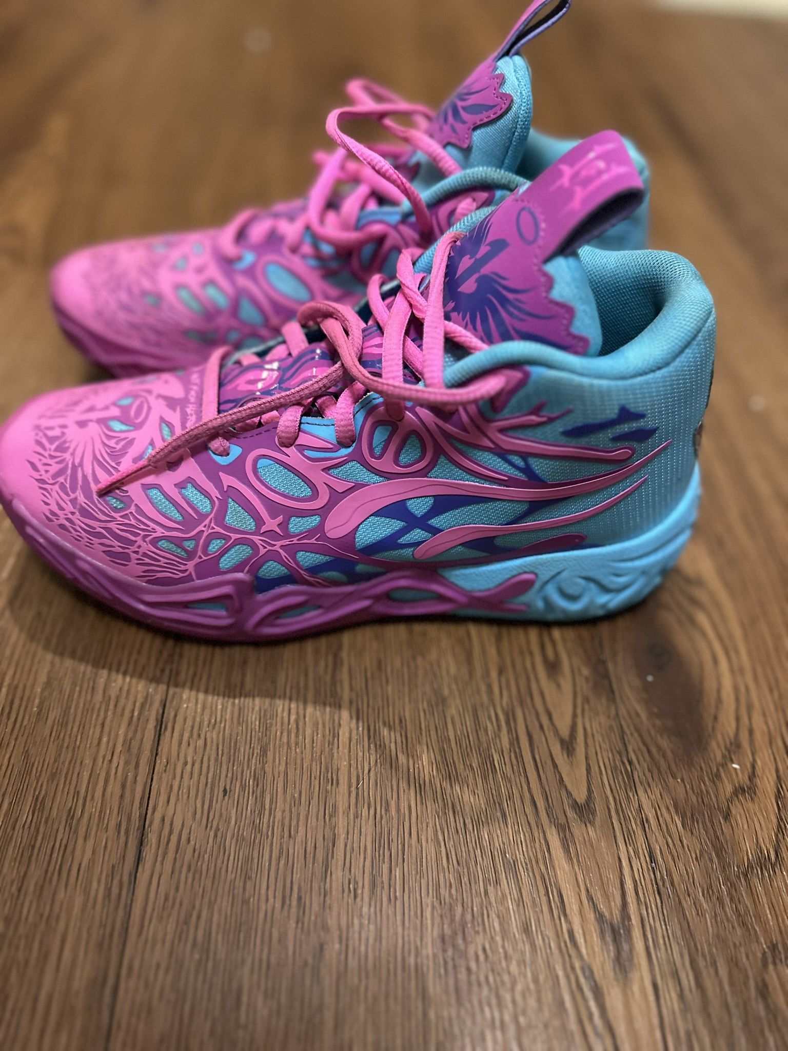 Kids Sneakers