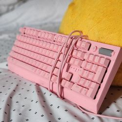 Razer BlackWidow V3 Mechanical Tactile Switch RBG Gaming Keyboard Quartz Edition