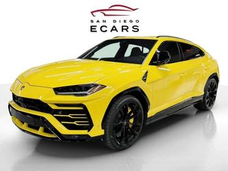 2020 Lamborghini Urus