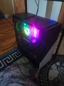 Gaming desk top