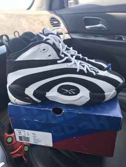 Shaqs size 10