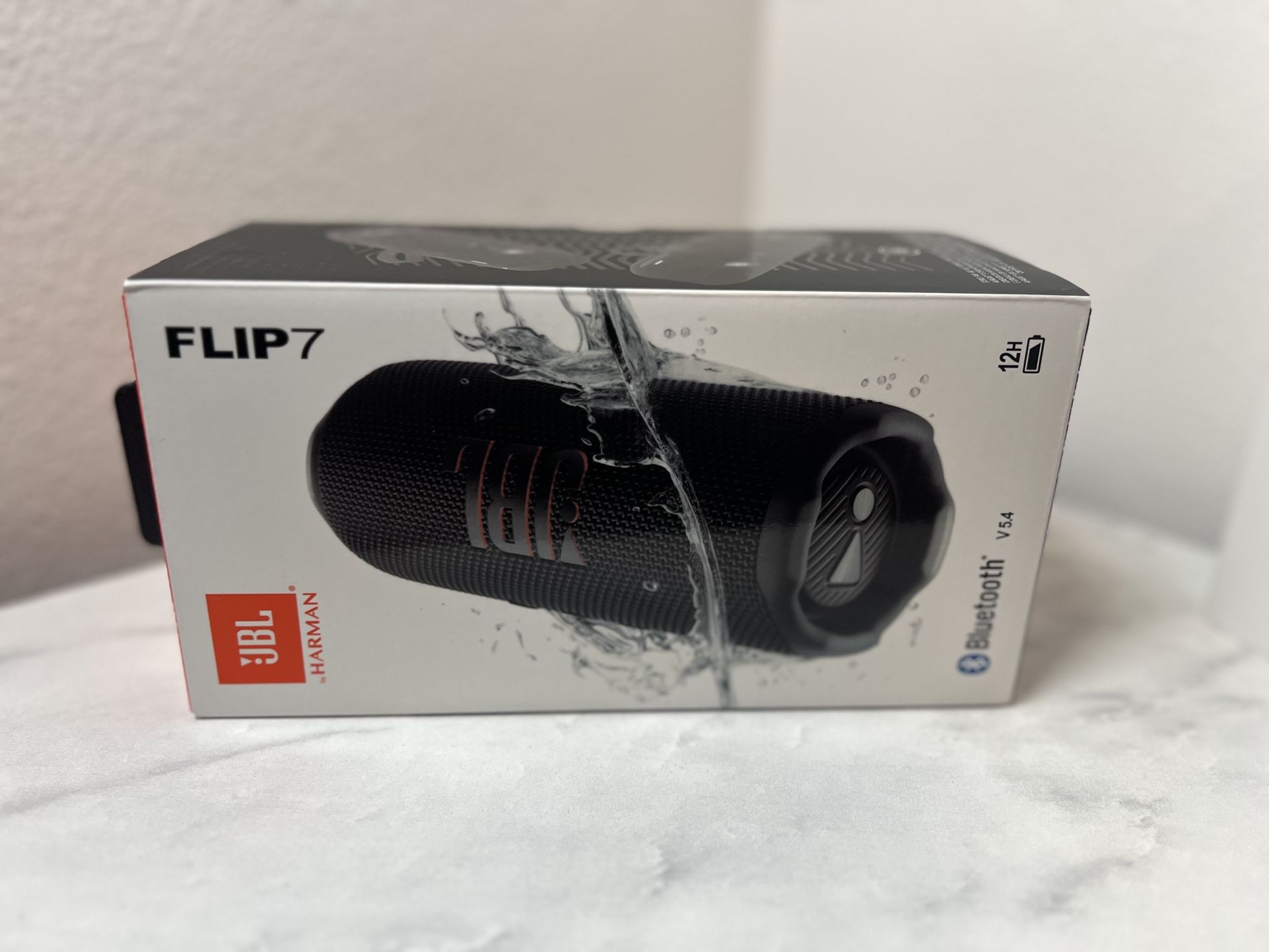 JBL Flip 7 Portable Bluetooth Speaker  - Black