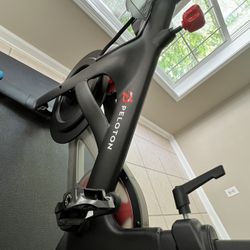 Peloton Bike