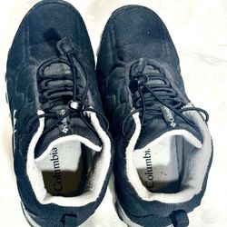 Columbia Boys Omni Grip Shoe US Size 4 - BY1201- 010 Black