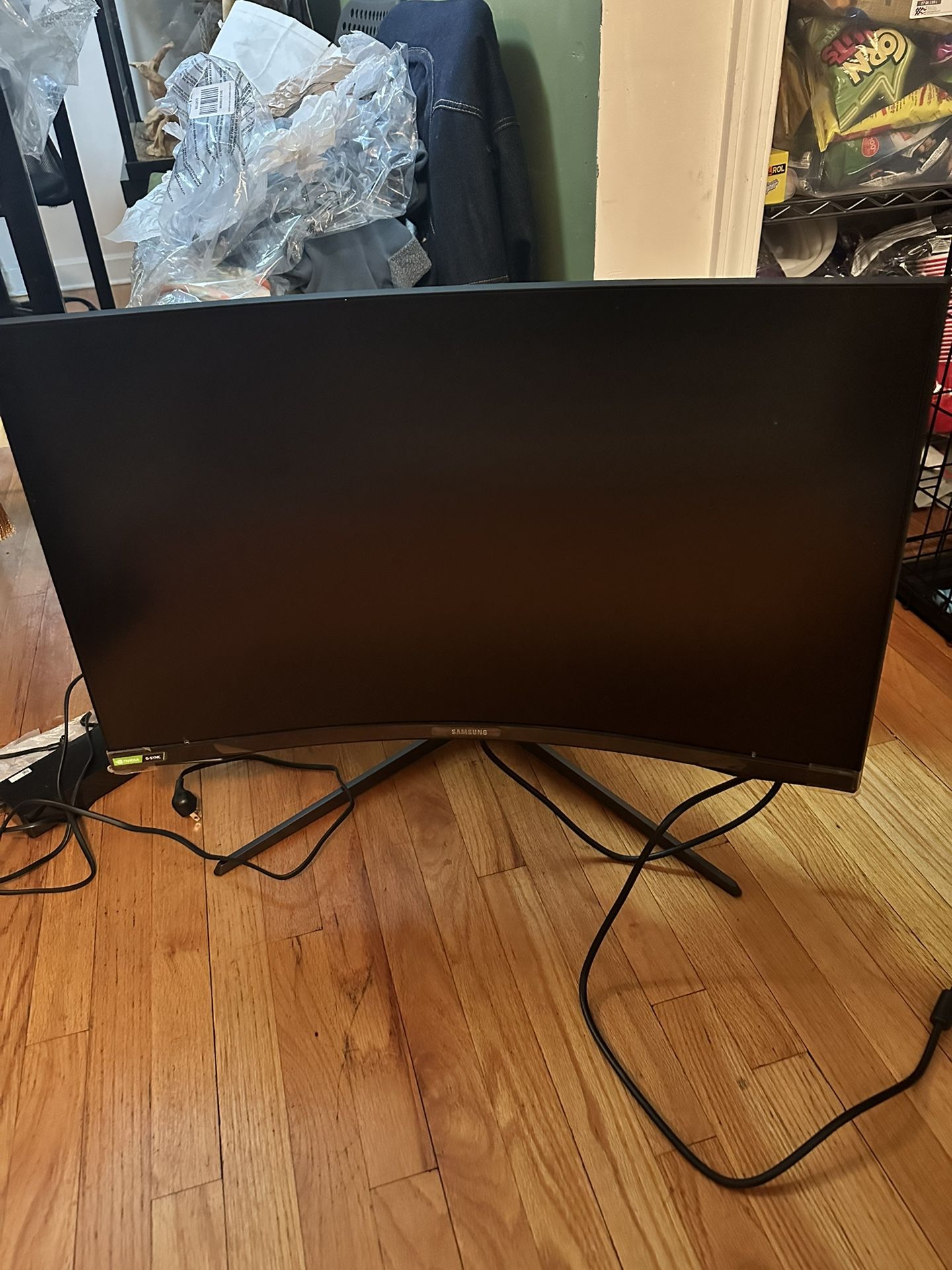 32” Samsung Odyssey G6 Curved 2K 240Hz G-sync HDR monitor