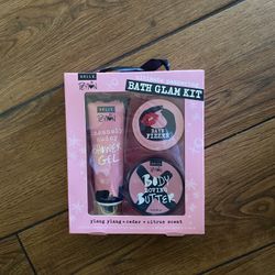 Bath Glam Kit 