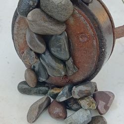 Magnetic Pebbles