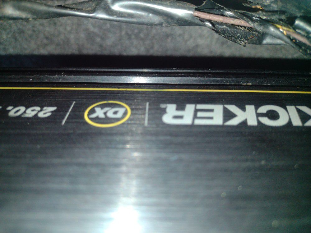 Kicker DX 250.1 Car Amp