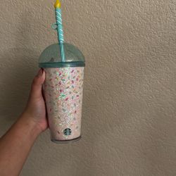 Starbucks 2025 Limited Edition Birthday Cake Dome Lid Cold Cup Tumbler