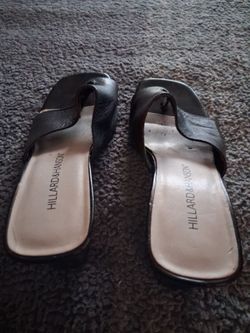 Hillard & Hanson Black Slide Sandals