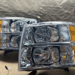 #OH211 FIT 07-14 Chevrolet Silverado Chrome Amber Headlight Pair 