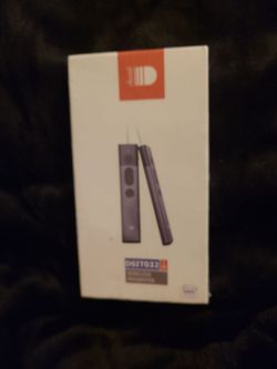 Wireless Presenter Clicker in Box