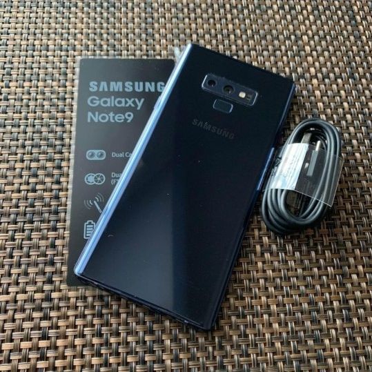 Samsung Galaxy Note 9 128GB Unlocked like new / under warranty / It's a store Buy with Confidence