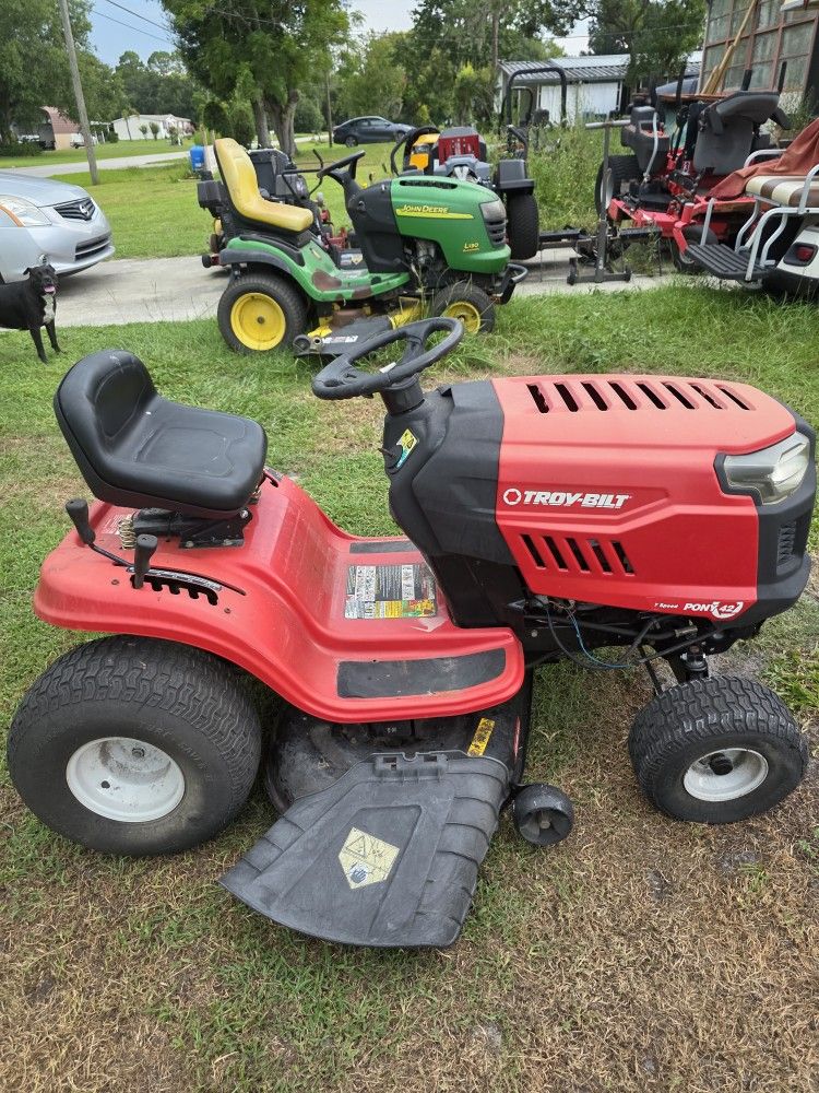 Troy Bilt Pony 42" Deck