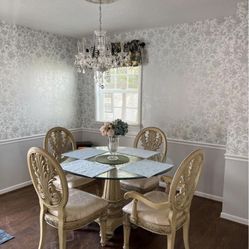 Kitchen, Table And Chairs