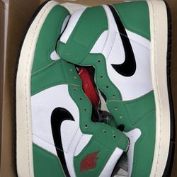 Jordan 1 lucky green Size 10.5 