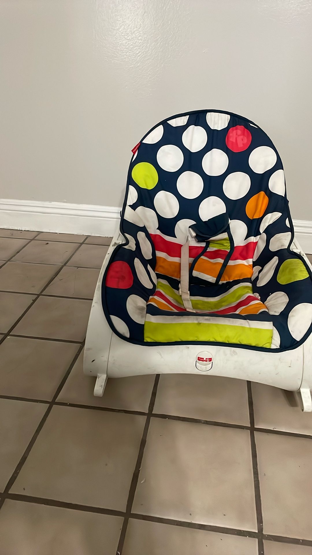 Fisher price Baby Rocking Chair / Silla De Bebe