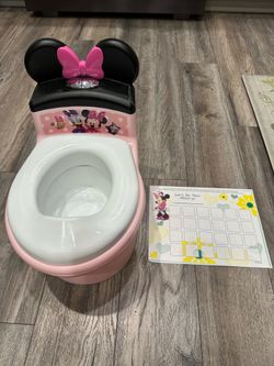 LIKE NEW Minnie Mouse Potty And Potty Sticker Chart. Potty Makes Clapping Sounds and Flush Sounds