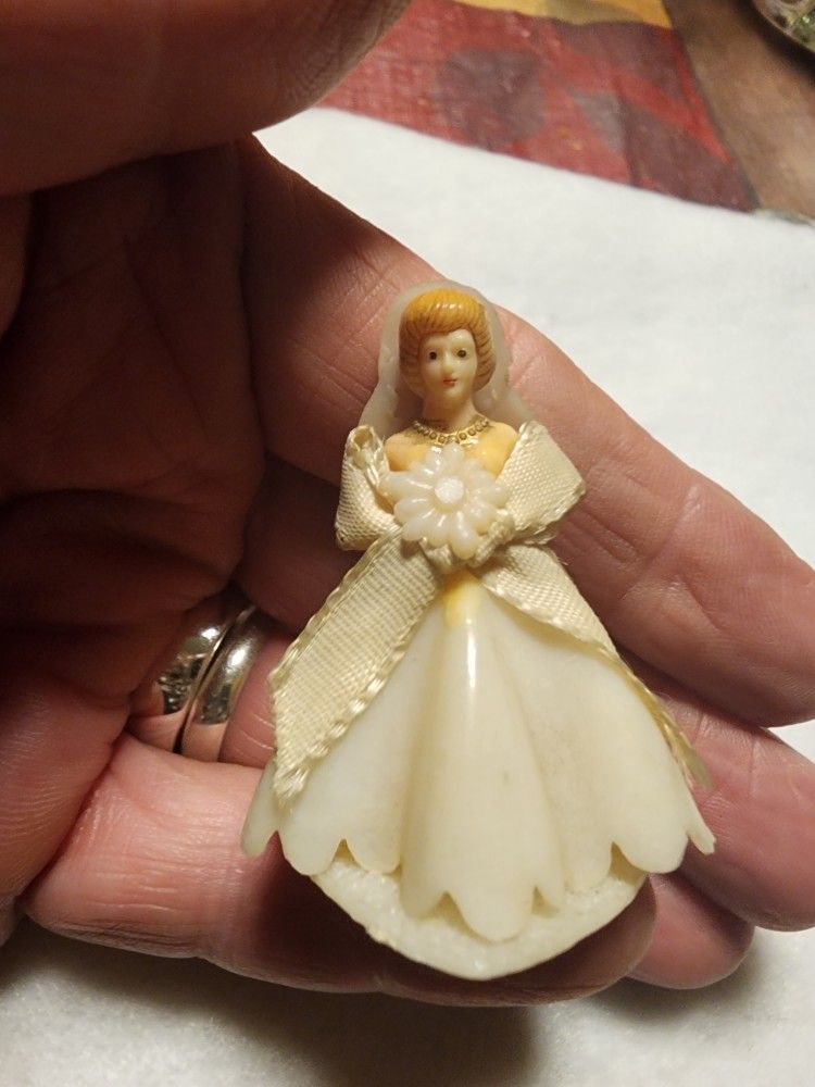 1960's Wedding cake topper 