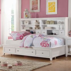 🔥Furniture & Mattress Discounters 🔥
