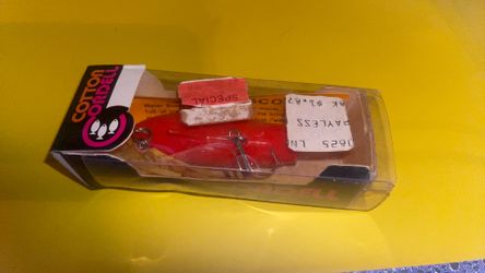 Vintage 1980 New/oldstock Fishing Lure