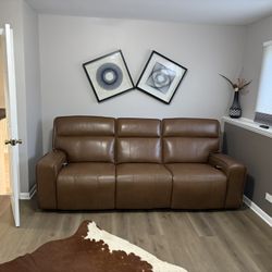 Luxurious Couch 2 Set With Heated Seats, Massage And Recliner 