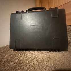 Canon AX35 Camera Kit – Lens, Batteries, Charger, Case – Great Setup