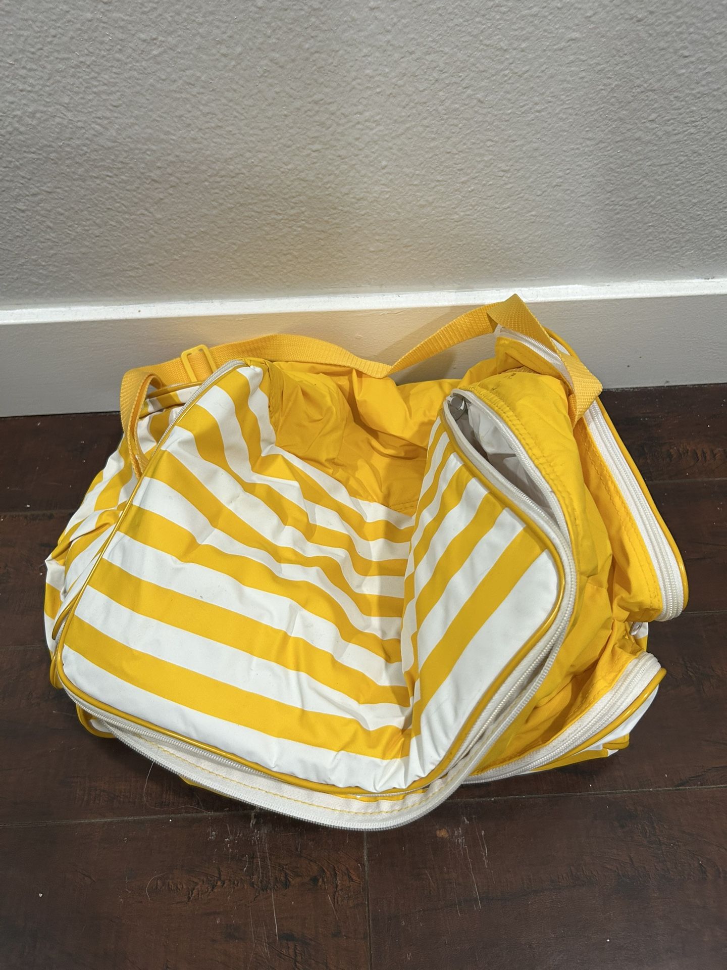 Cooler Basket/picnic Basket 