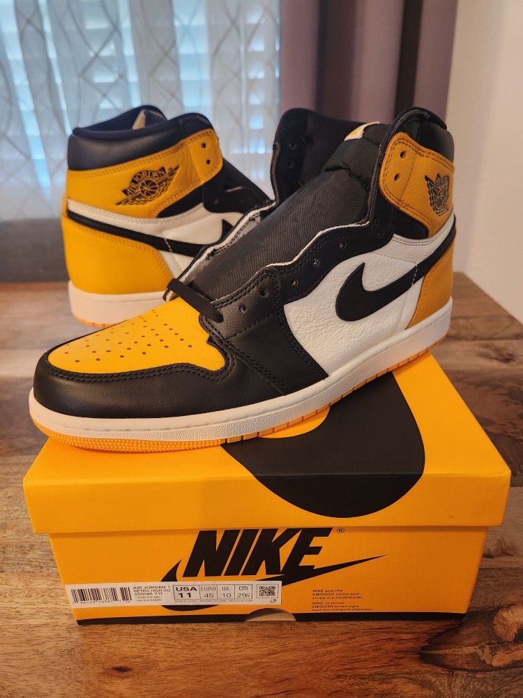 Air Jordan 1 High Taxi Size 11 DS Brand New