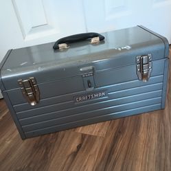 Craftsman metal tool box