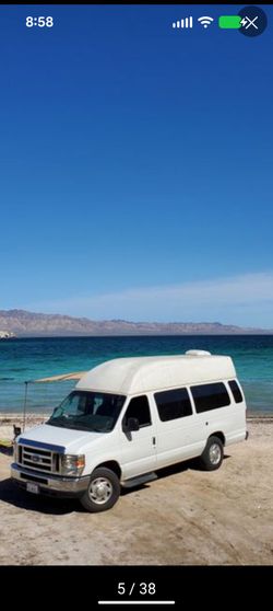 2013 Ford E350 XLT Super duty Campervan