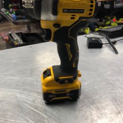 1003 Dewalt DCF901 12v Lithium Ion 1/2”impact Wrench W/ 5.0ah Battery 006041
