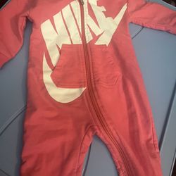 Nike Sweatsuit 