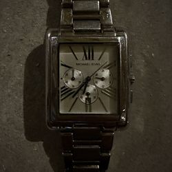 Michael Kors Stylish Watch