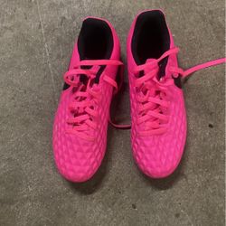 Girls Soccer Cleats 