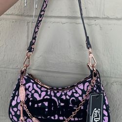Von Dutch purse